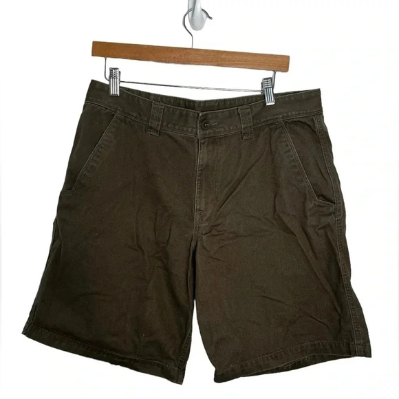 The North Face Men’s Shorts in green size 34 - Picture 1 of 3